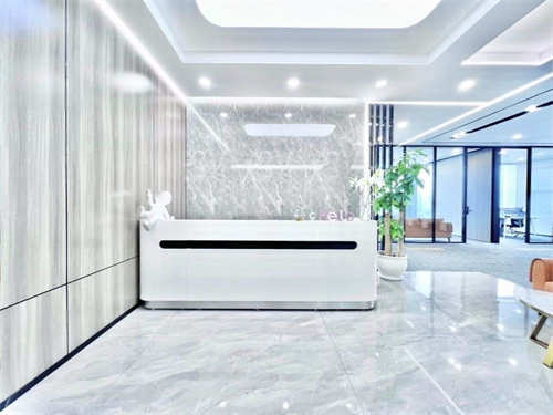 世茂大厦 158㎡办公室 6元/平米/天