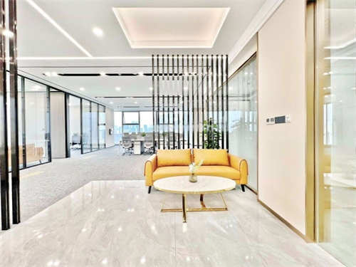 世茂大厦 525㎡办公室 5.9元/平米/天